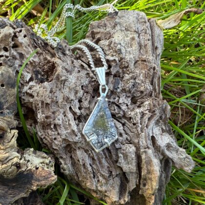 rutilated quartz-pendant-silver-black-clear-sandrakernsjewellery